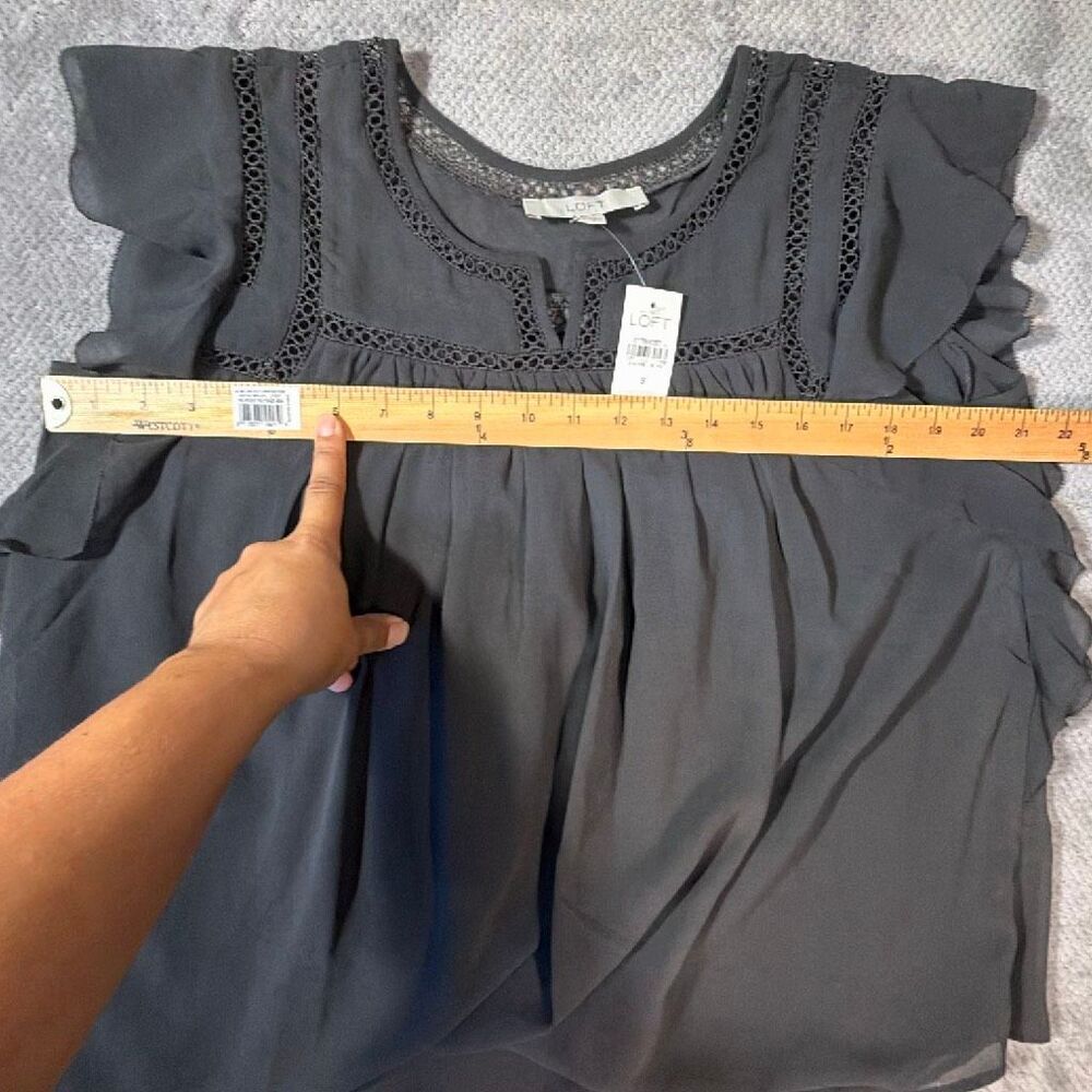 LOFT Small Charcoal Gray Ruffle Sleeve Lace Trim Blouse Business Office NEW - Picture 7 of 9